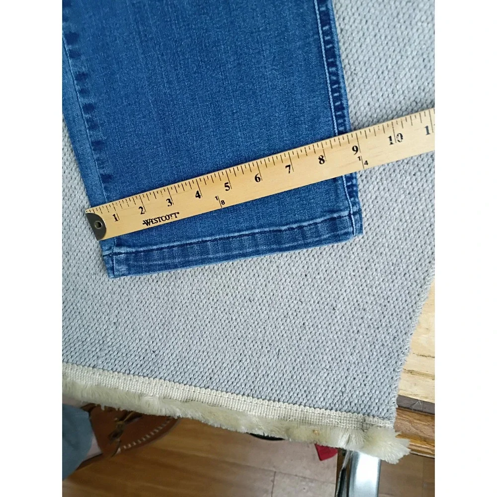 Spanx Flare Jeans Womens Large 32X28 Blue Wash Vintage Indigo Pull On Stretch - Picture 11 of 12